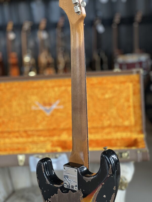 Fender Custom Shop LTD Roasted 61 Stratocaster Super Heavy Relic® Black over 3TSB - immagine 7