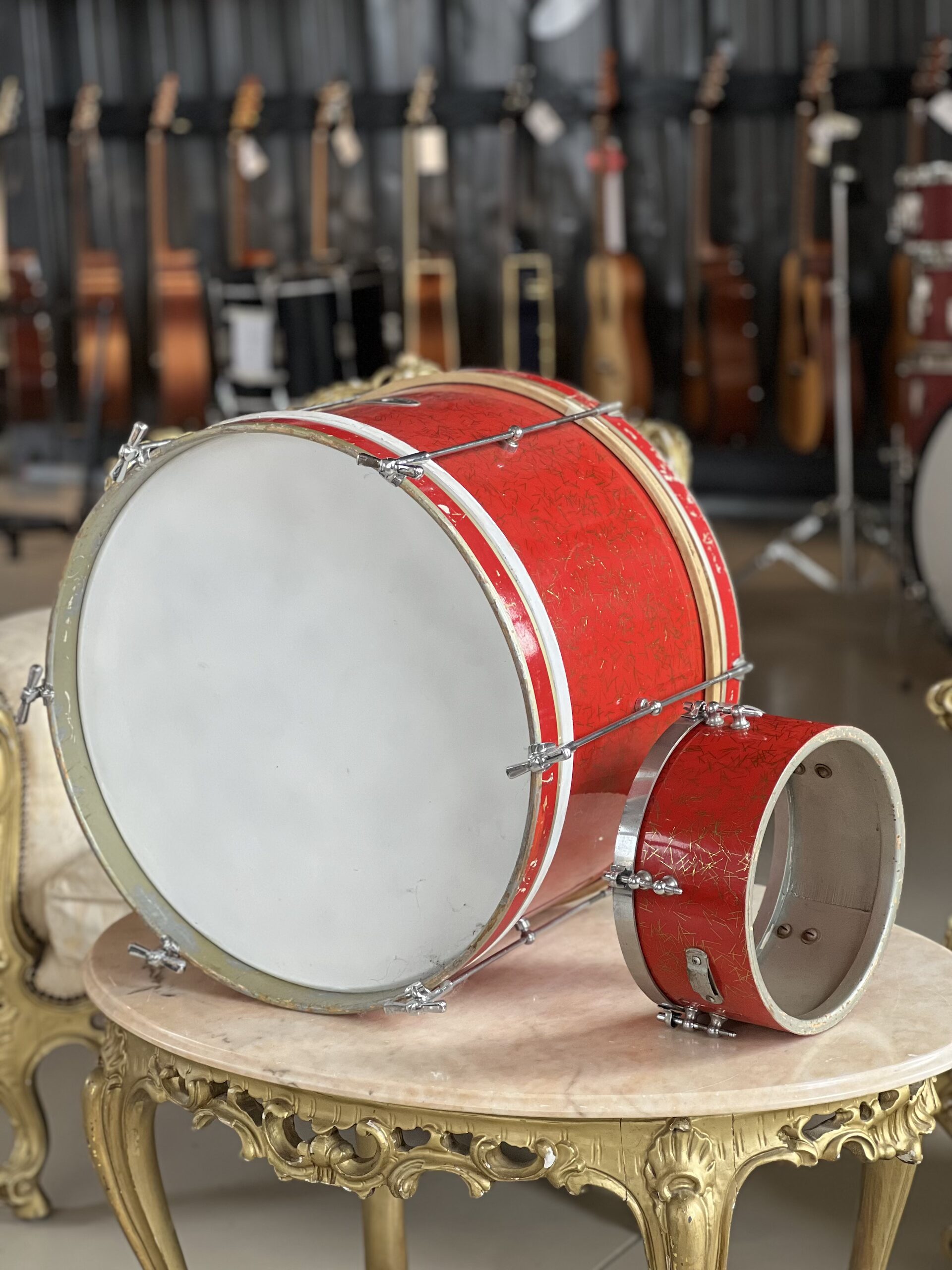 Broadway Bassdrum 20' + Concert Tom 10' 1950 - Red