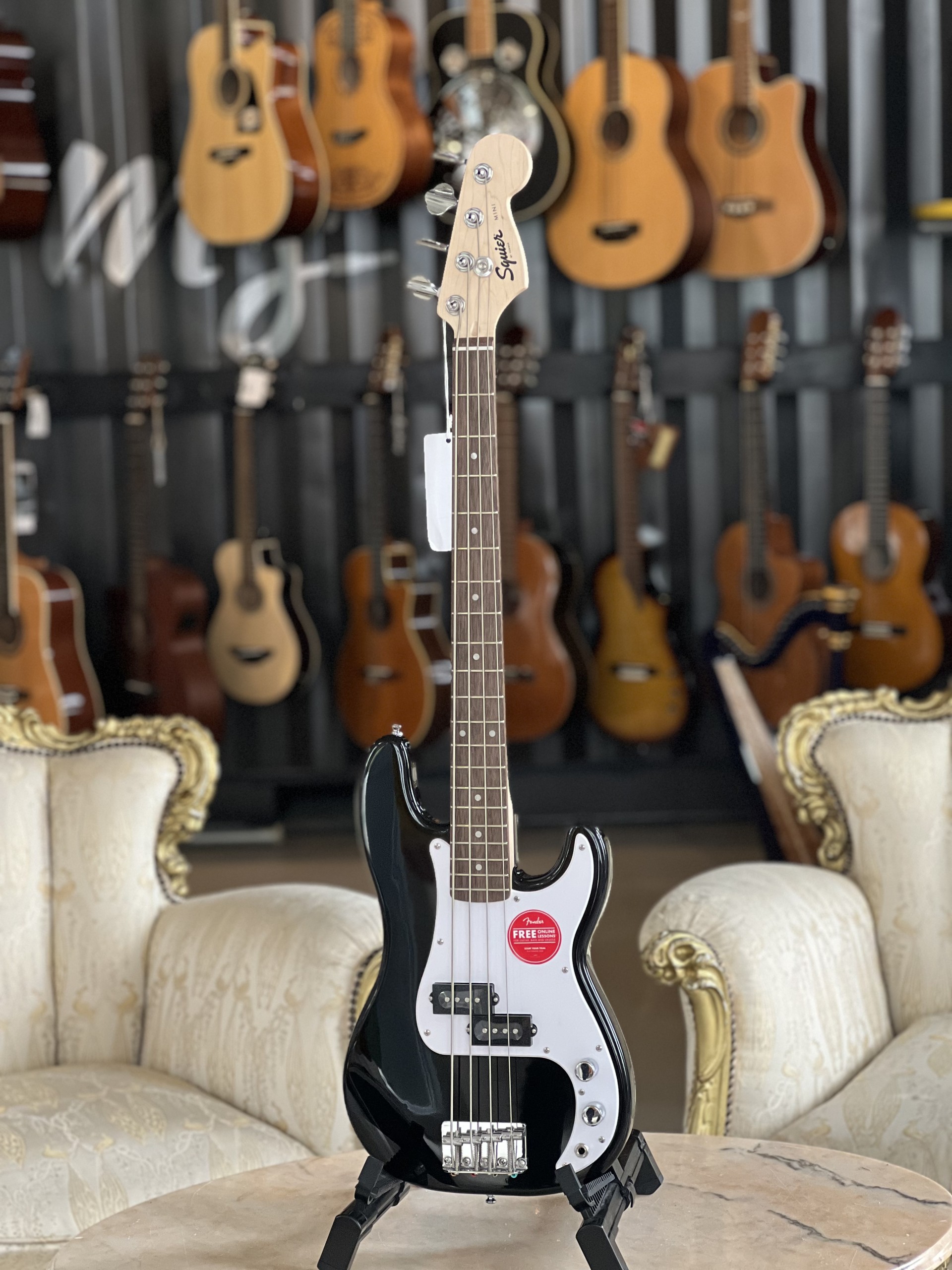 FENDER Squier Mini Precision Bass Black