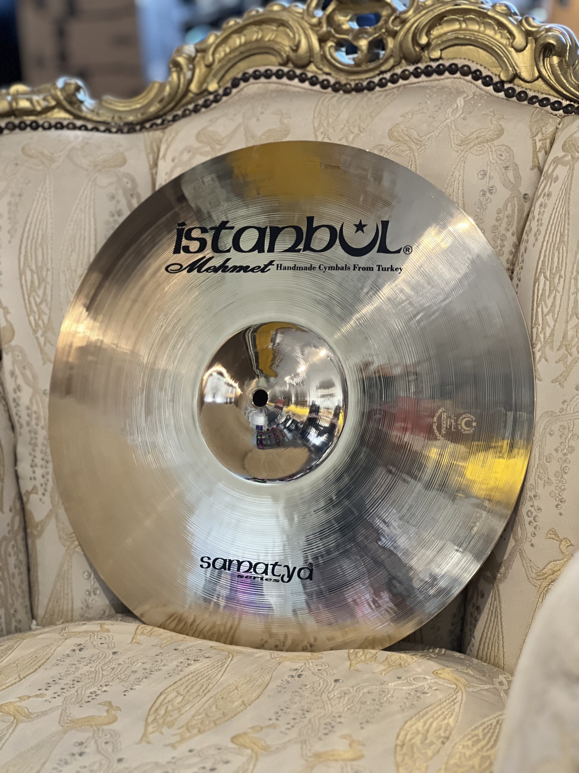 Istanbul Mehmet 16" Samantya Crash
