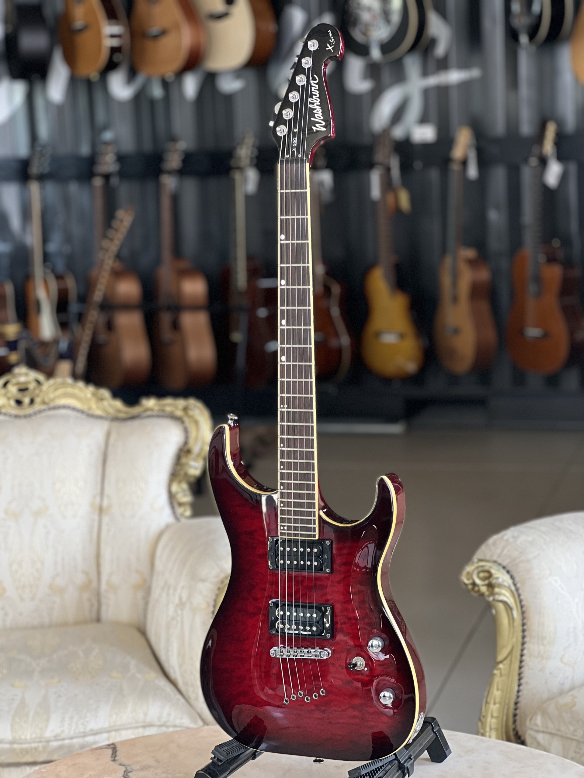 Washburn X-50Q Quilted Wine Burst