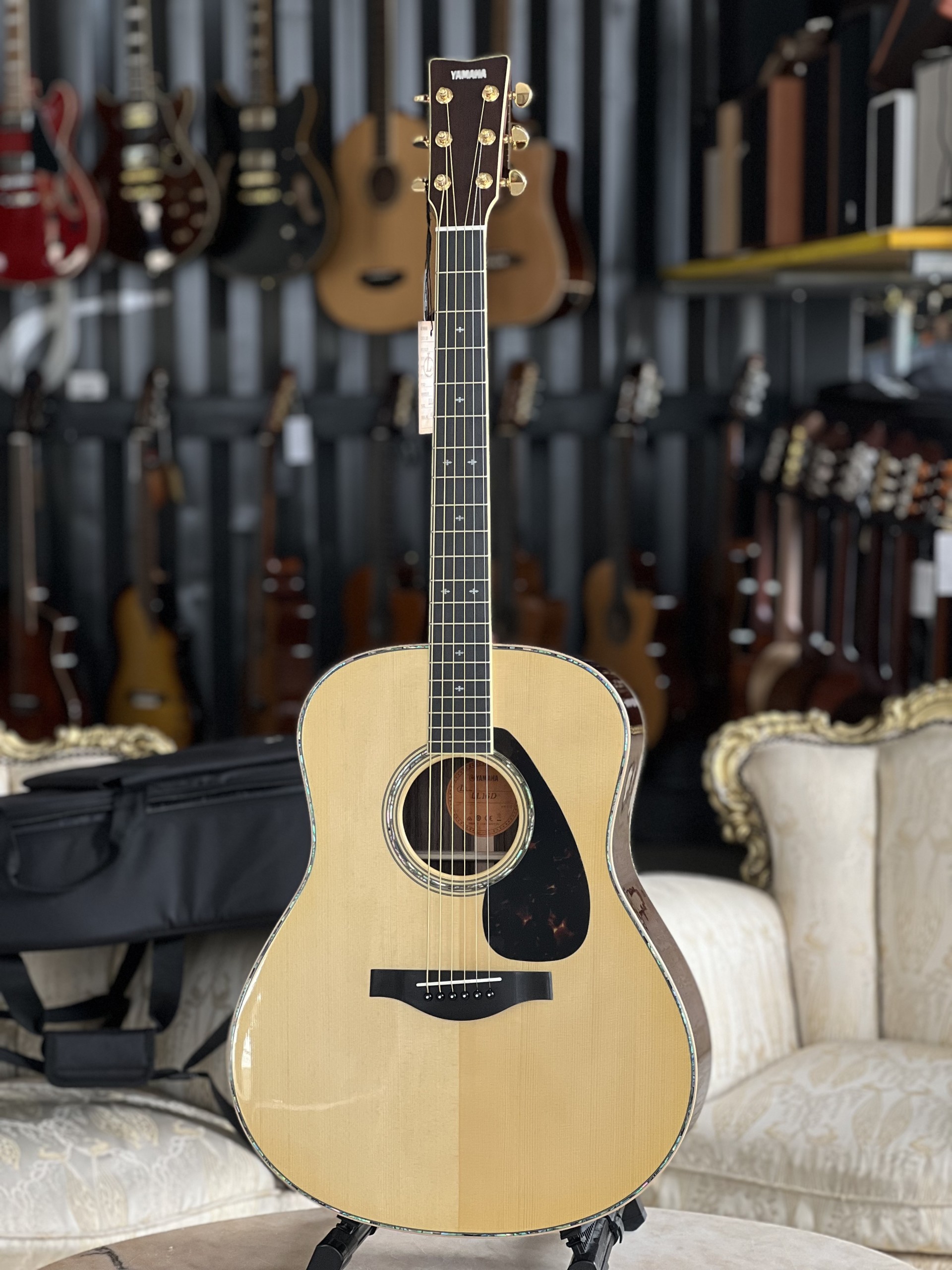 Yamaha LL6 ARE Natural