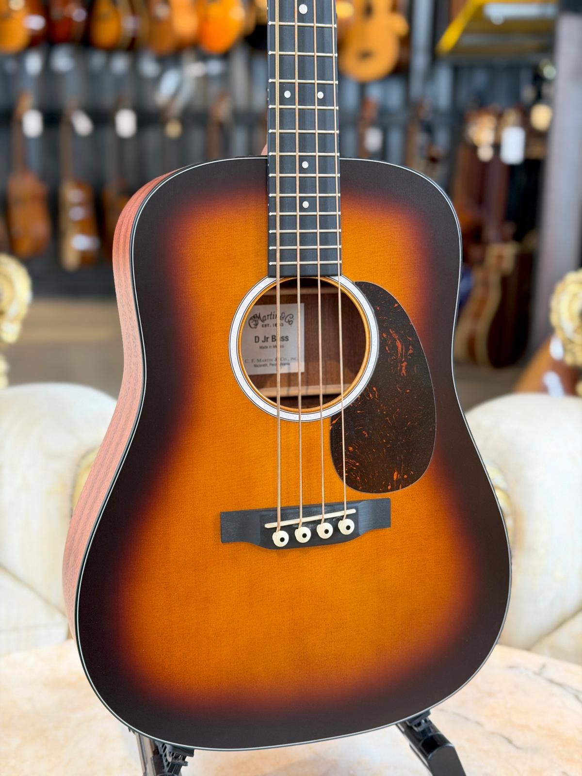 MARTIN DJR-10E Bass Sunburst - immagine 2