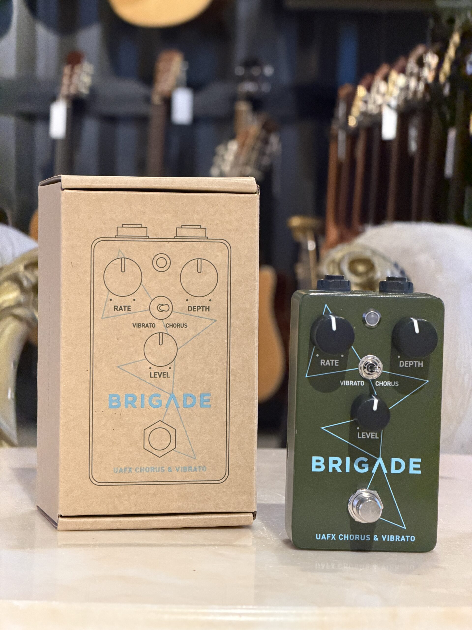 UNIVERSAL AUDIO UAFX Brigade Chorus & Vibrato