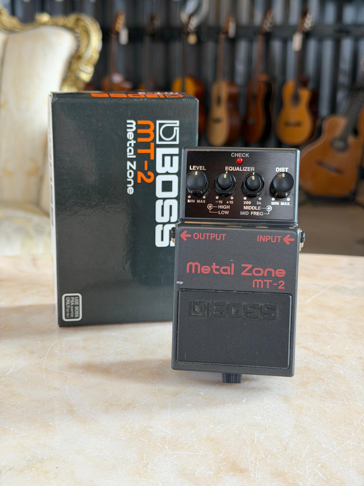 BOSS MT-2 Metal Zone