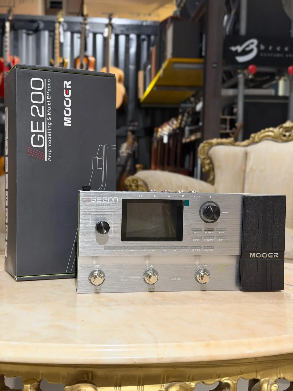 MOOER GE 200