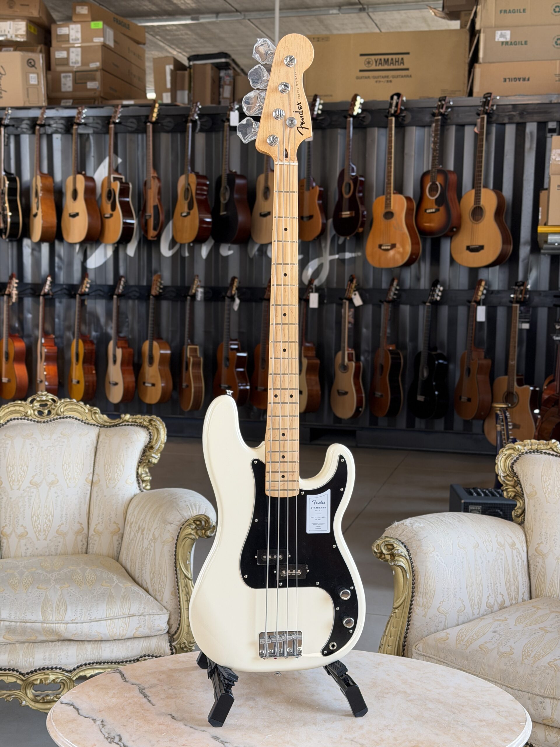 FENDER Standard Precision Bass MP Olympic White