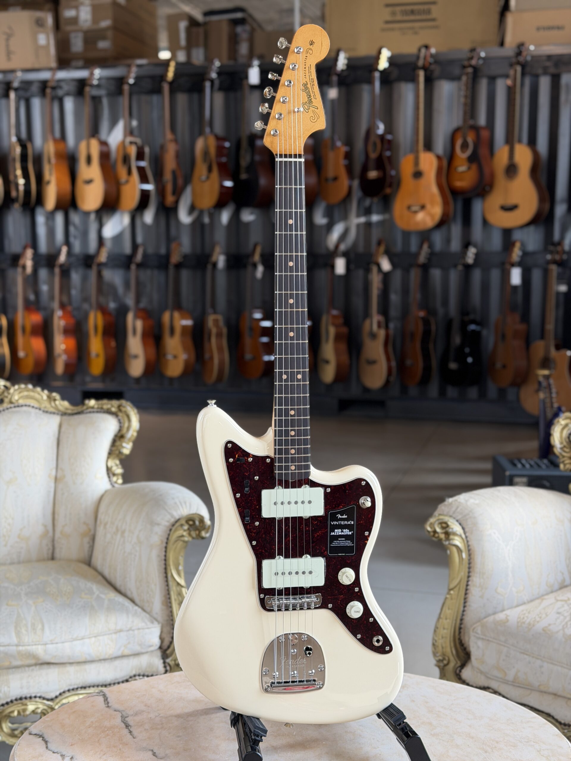 FENDER Vintera® III Mid '60s Jazzmaster Olympic White