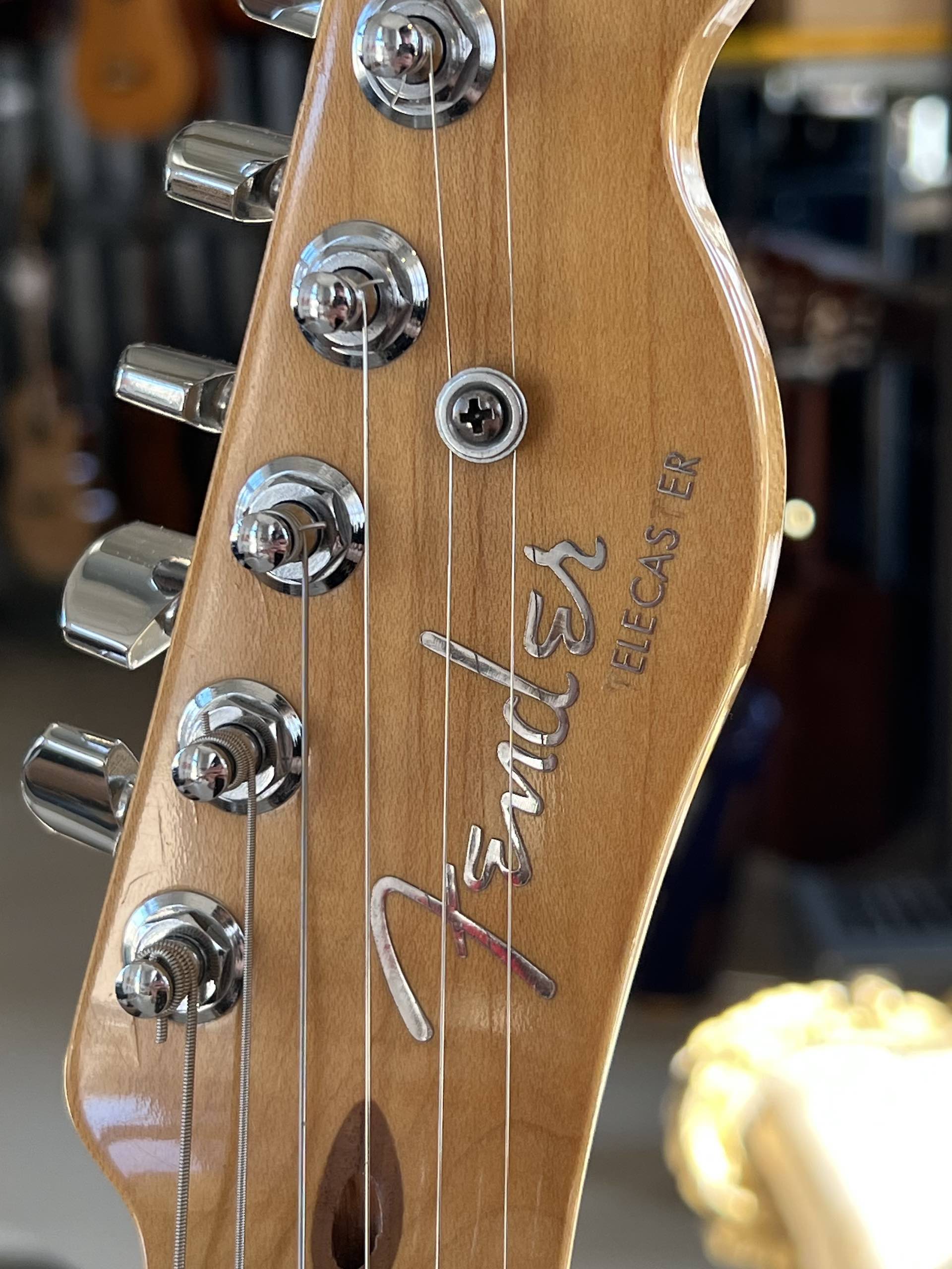 FENDER American Deluxe Telecaster 3-Color Sunburst 1998 - immagine 8