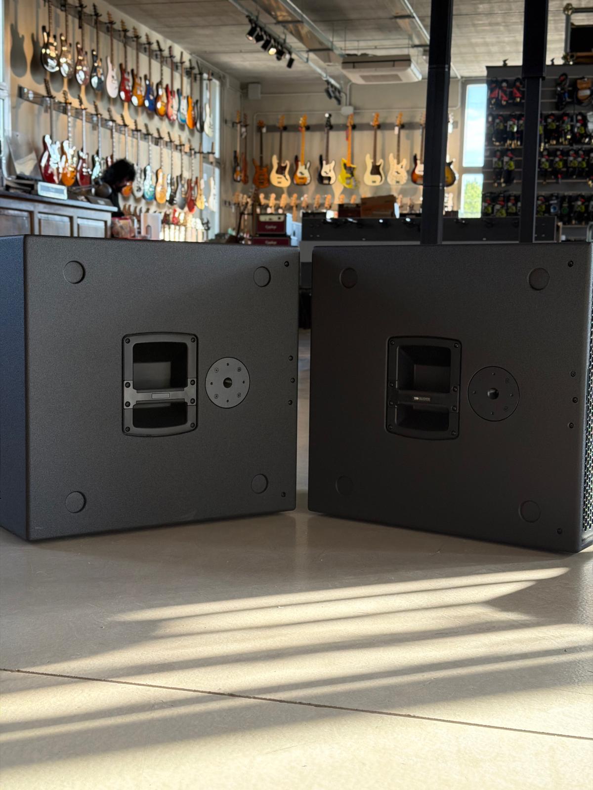 RCF TTS 15 A SUB COPPIA + COVER STEFYLINE - immagine 4