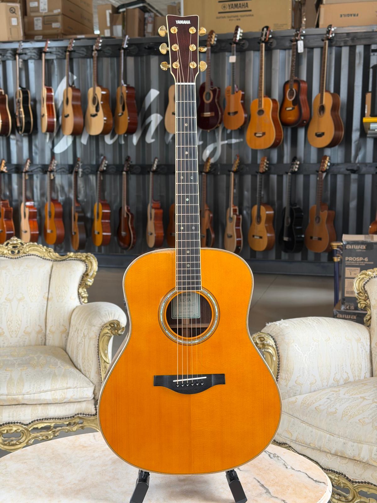 YAMAHA TransAcoustic LL-TA Vintage Tint