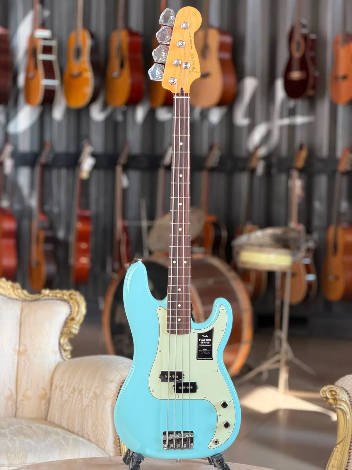 Fender 75th Anniversary Player II Precision Bass - Daphne Blue