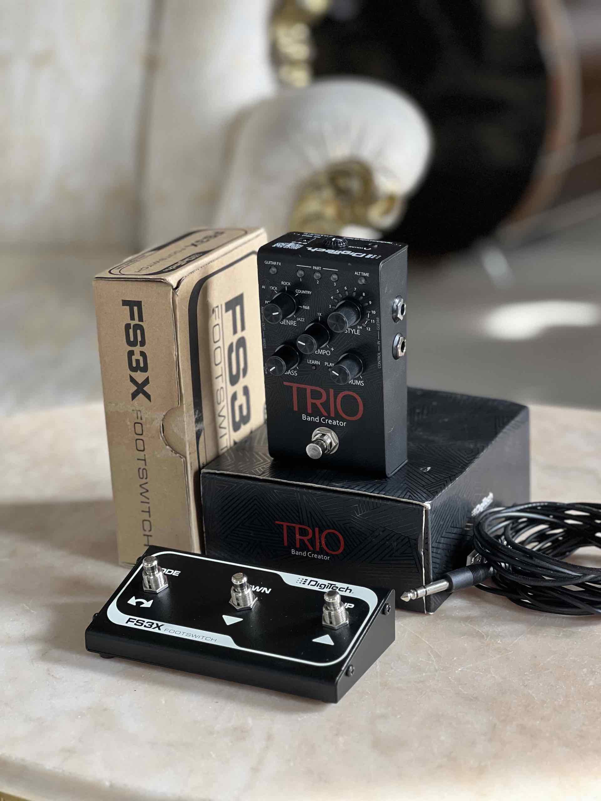 DigiTech Trio Band Creator + FS 3X footswich