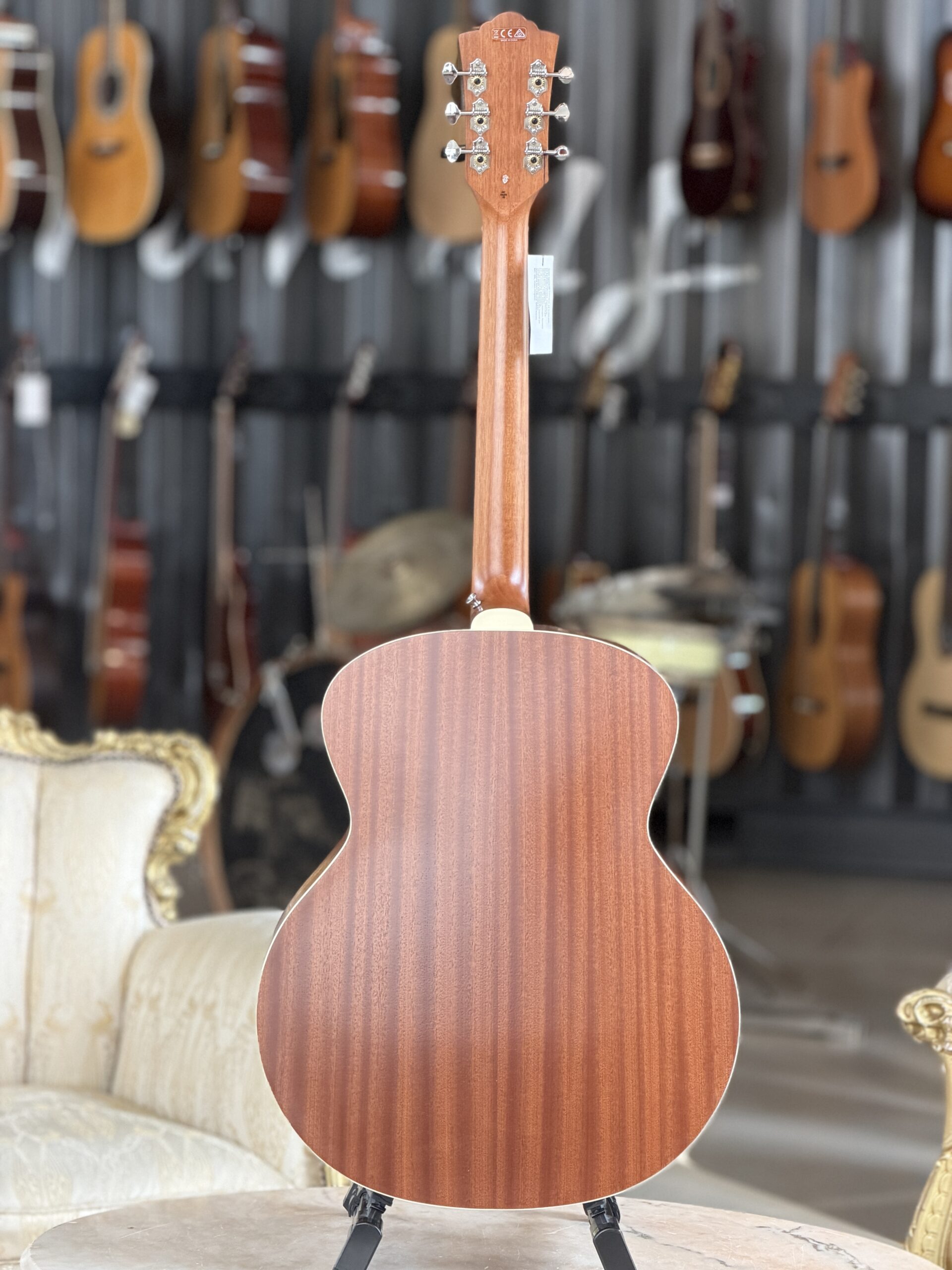 GUILD F-240E Natural Satin - immagine 3