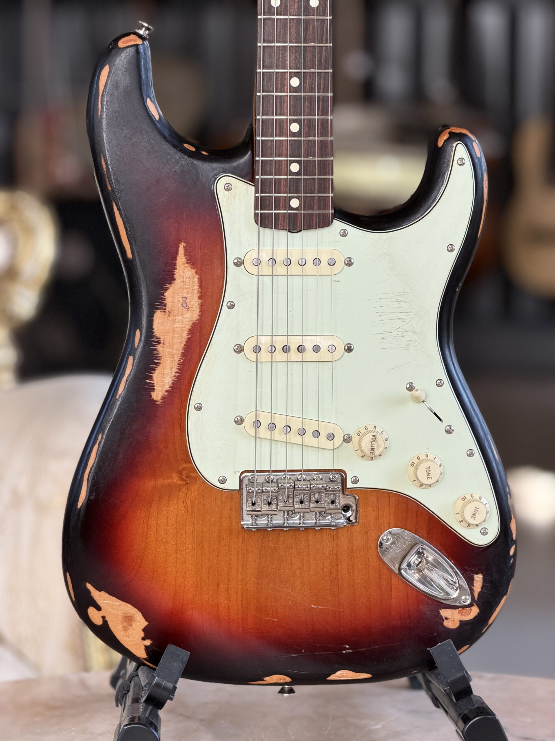 Fender Vintera 60S PF 3TS Stratocaster Relic - immagine 2