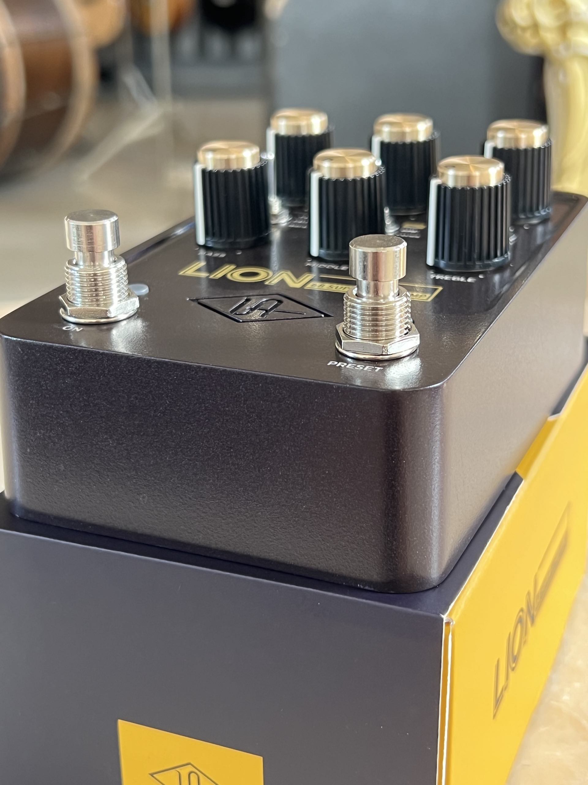 UNIVERSAL AUDIO Lion '65 Super Lead Amp - immagine 4