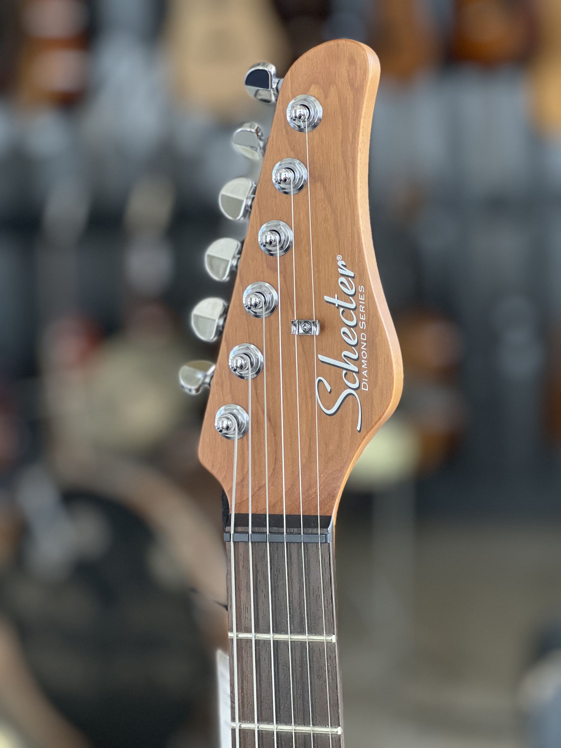 SCHECTER Route 66 Williams HSS 3-Tone Sunburst - immagine 5