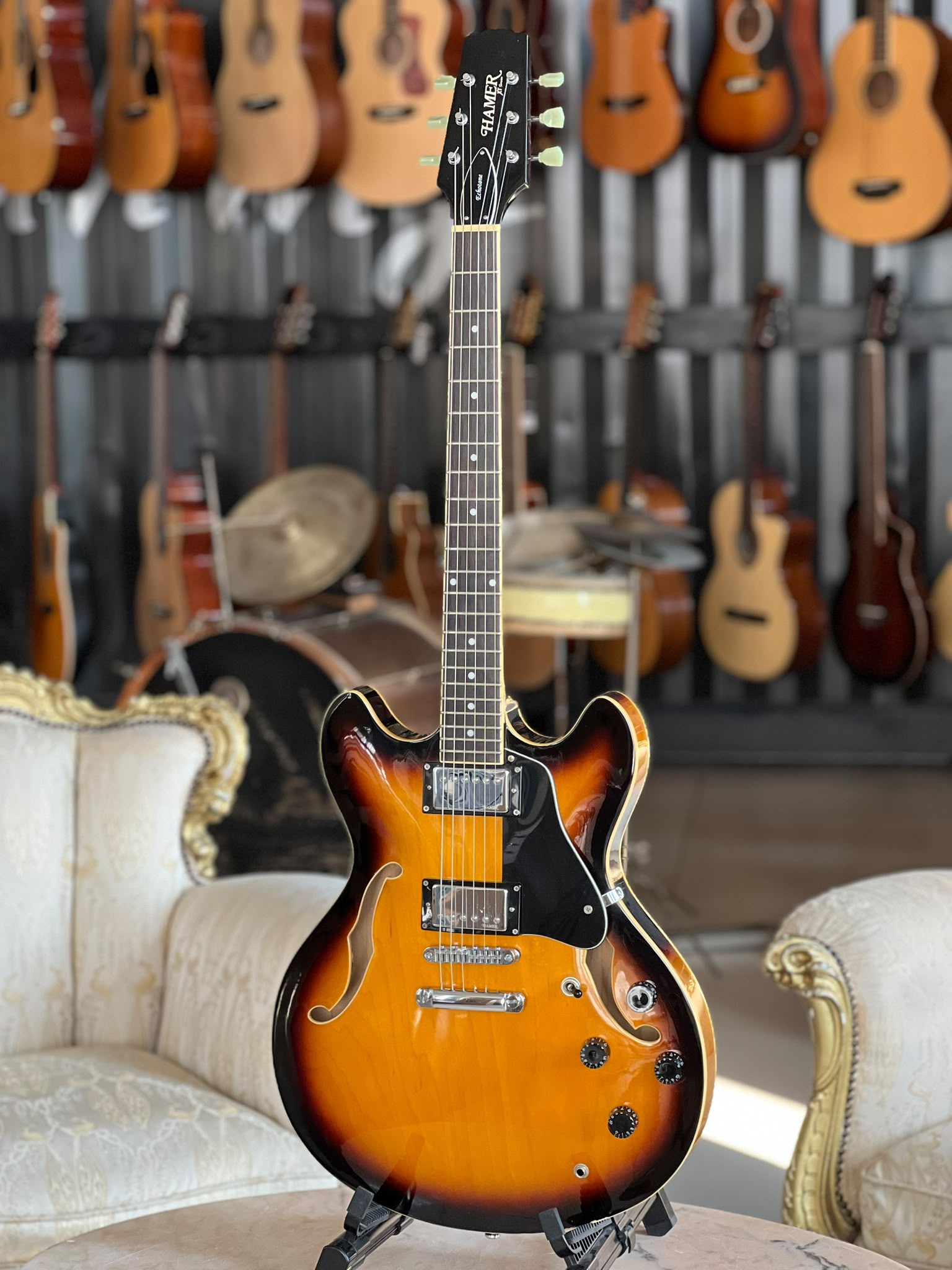 HAMER Echotone XT Series - 2 Tone Sunburst