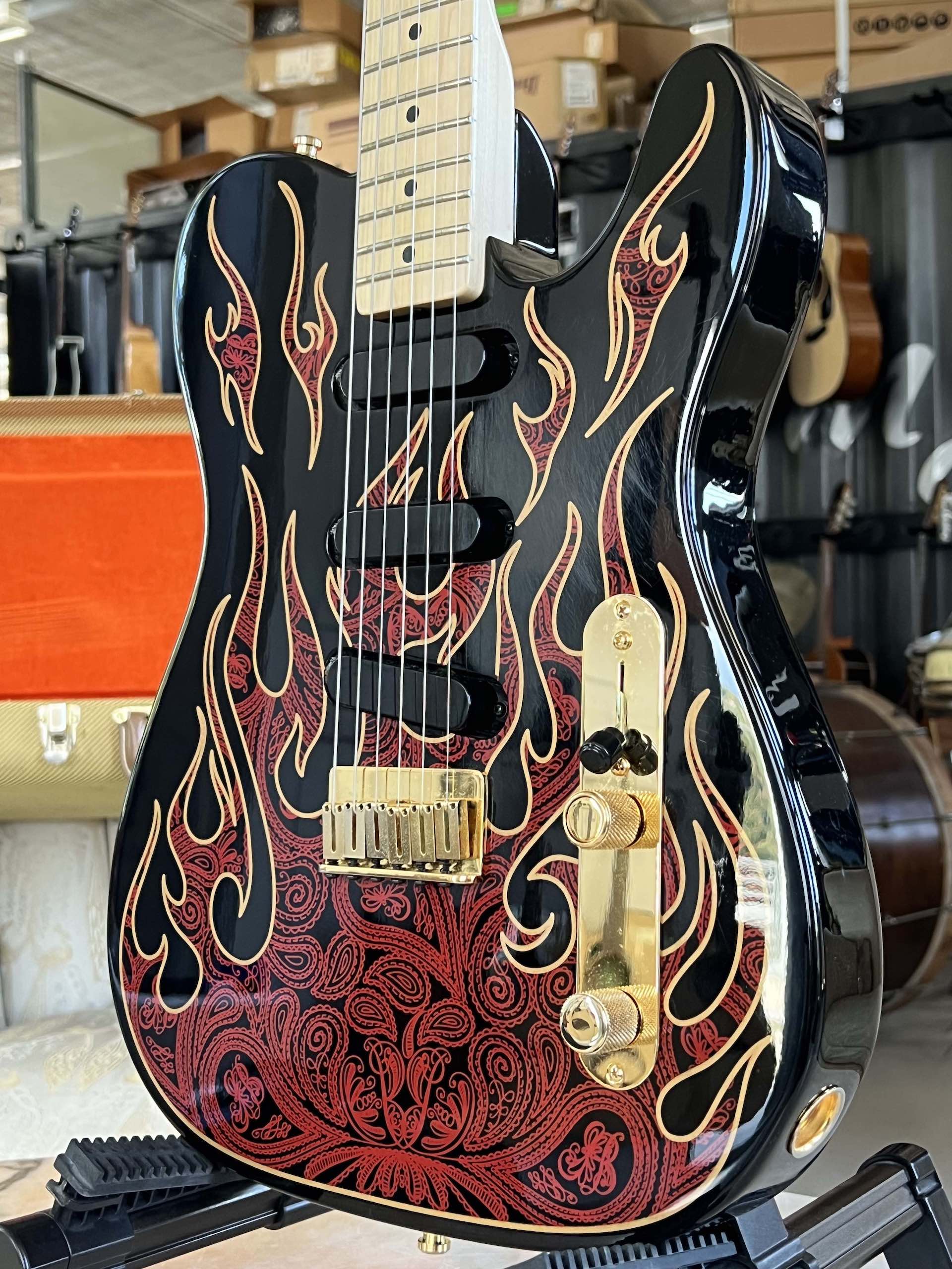 Fender James Burton Signature Telecaster - Red Paisley Flames - immagine 3