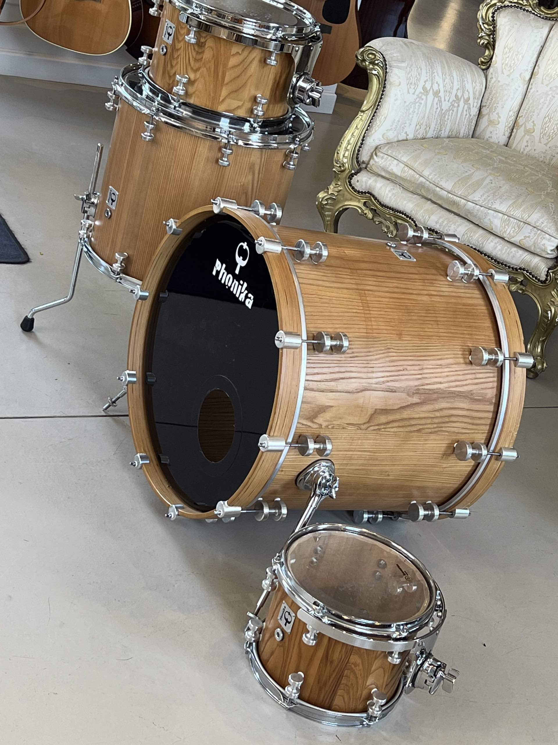 Phonika Drum Kit 22 10 12 16 - Doghe di Frassino - Ash Staves Shells - immagine 2