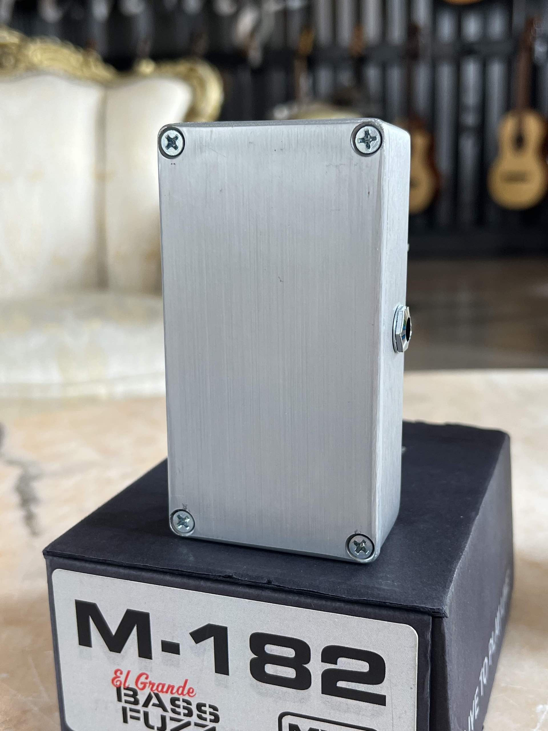 MXR M182 El Grande Bass Fuzz - immagine 2