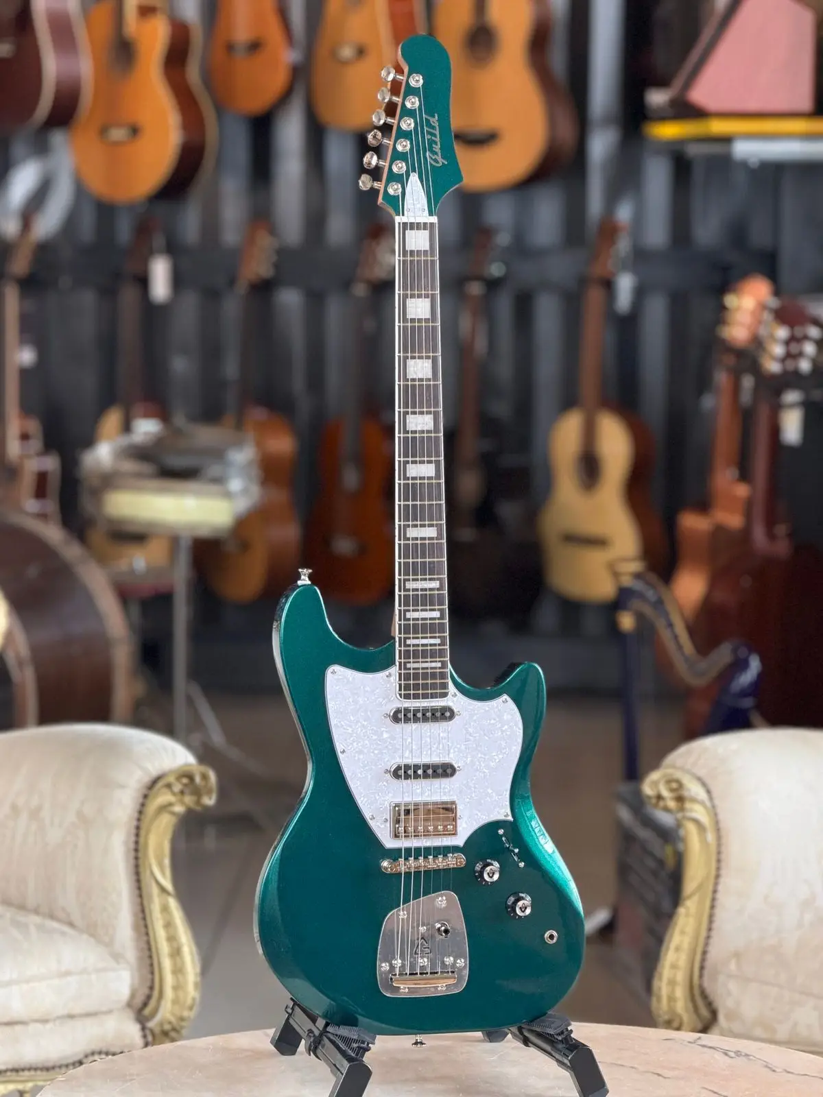 GUILD Surfliner Deluxe Evergreen Metallic