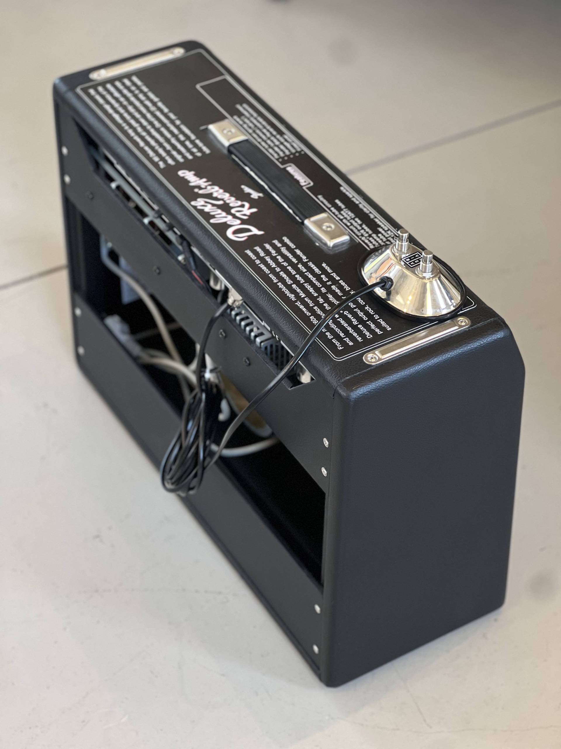 Fender 65 Deluxe Reverb - immagine 3