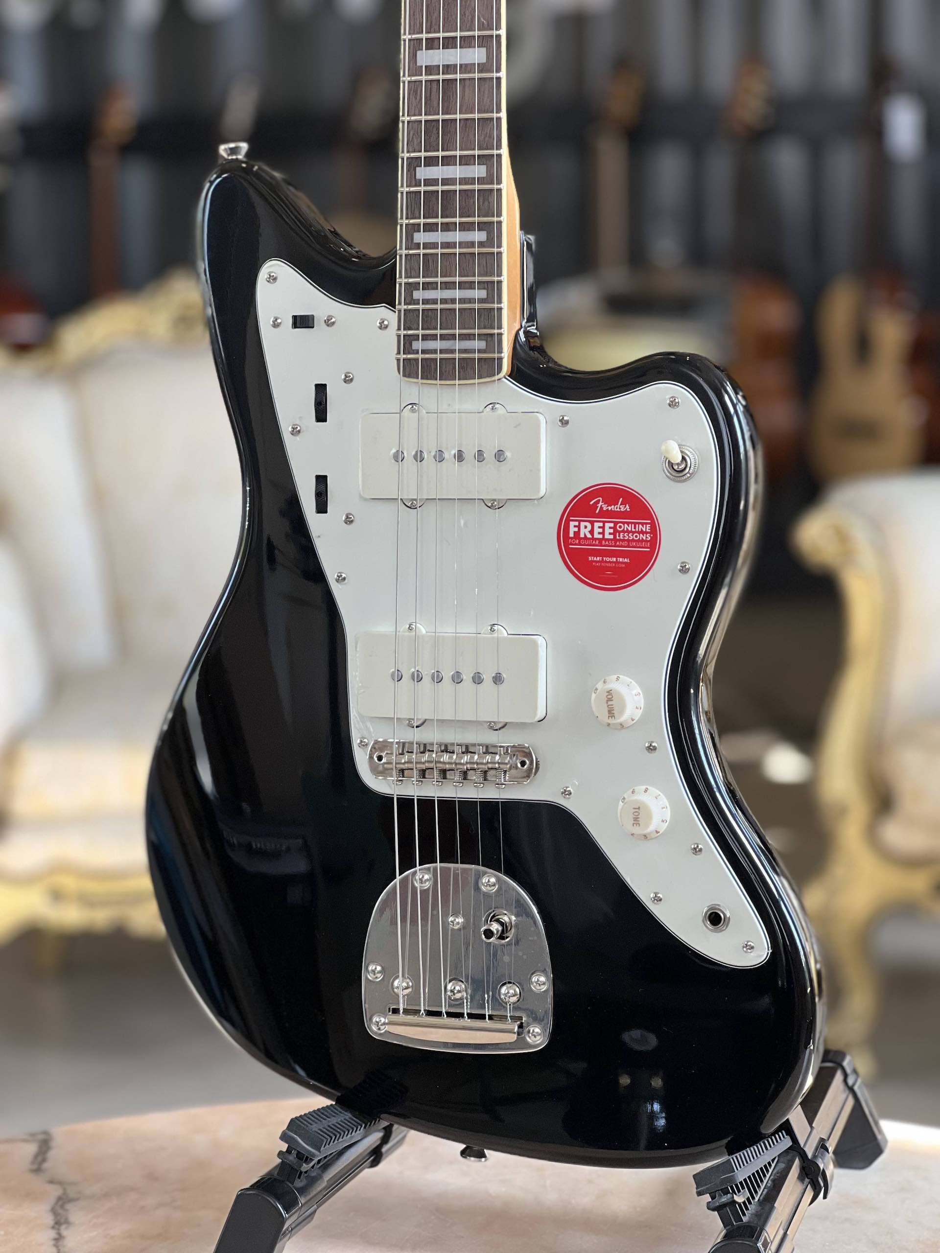 SQUIER Classic Vibe '60s Jazzmaster Matching Headstock - Black - immagine 2