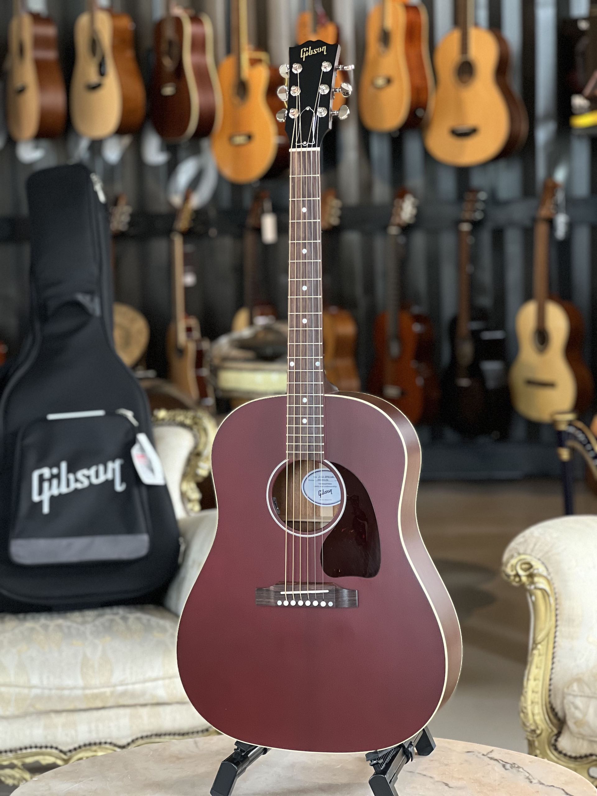 GIBSON J-45 SPECIAL - Satin Wine Red - 2025