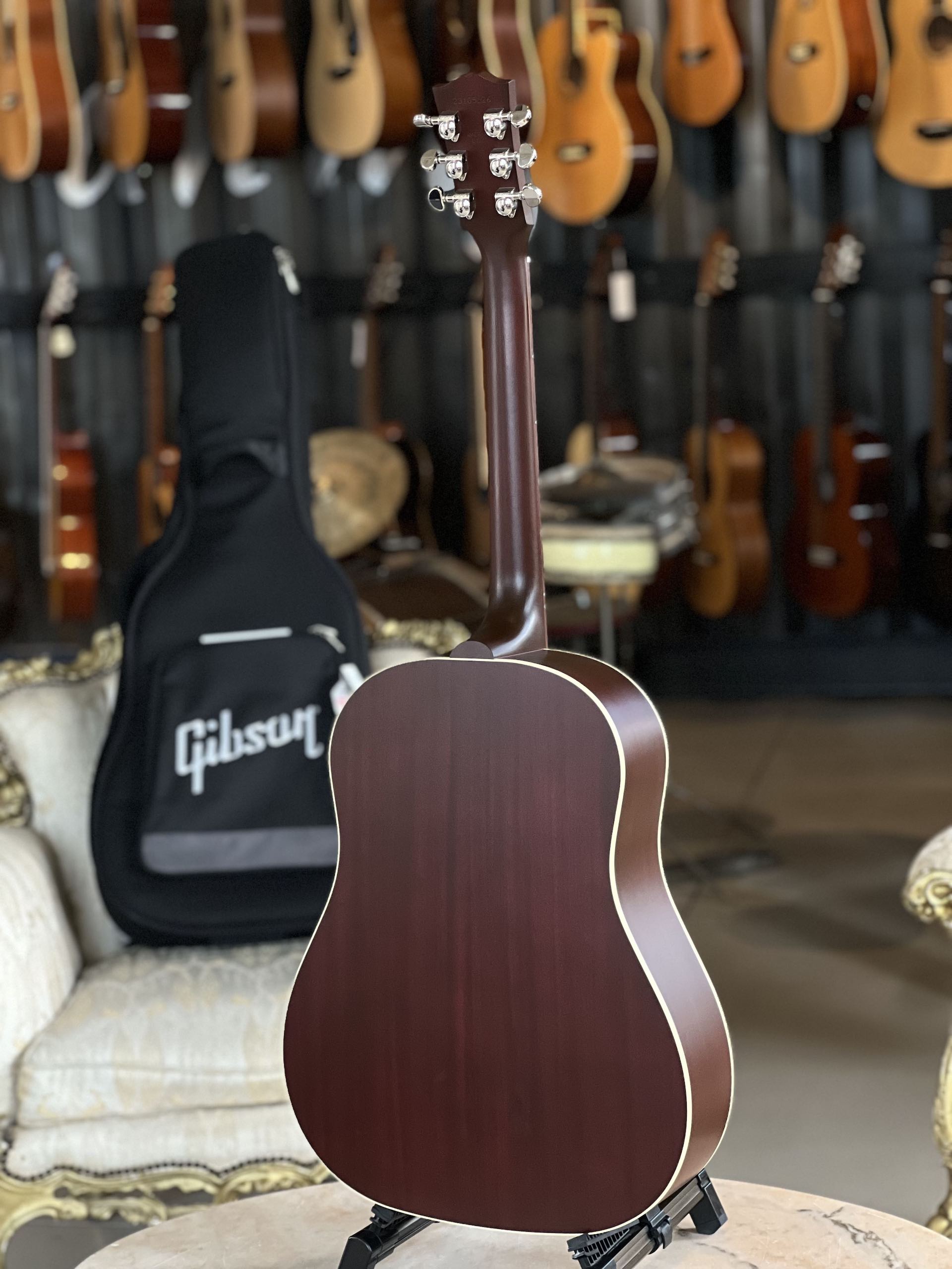 GIBSON J-45 SPECIAL - Satin Wine Red - 2025 - immagine 11