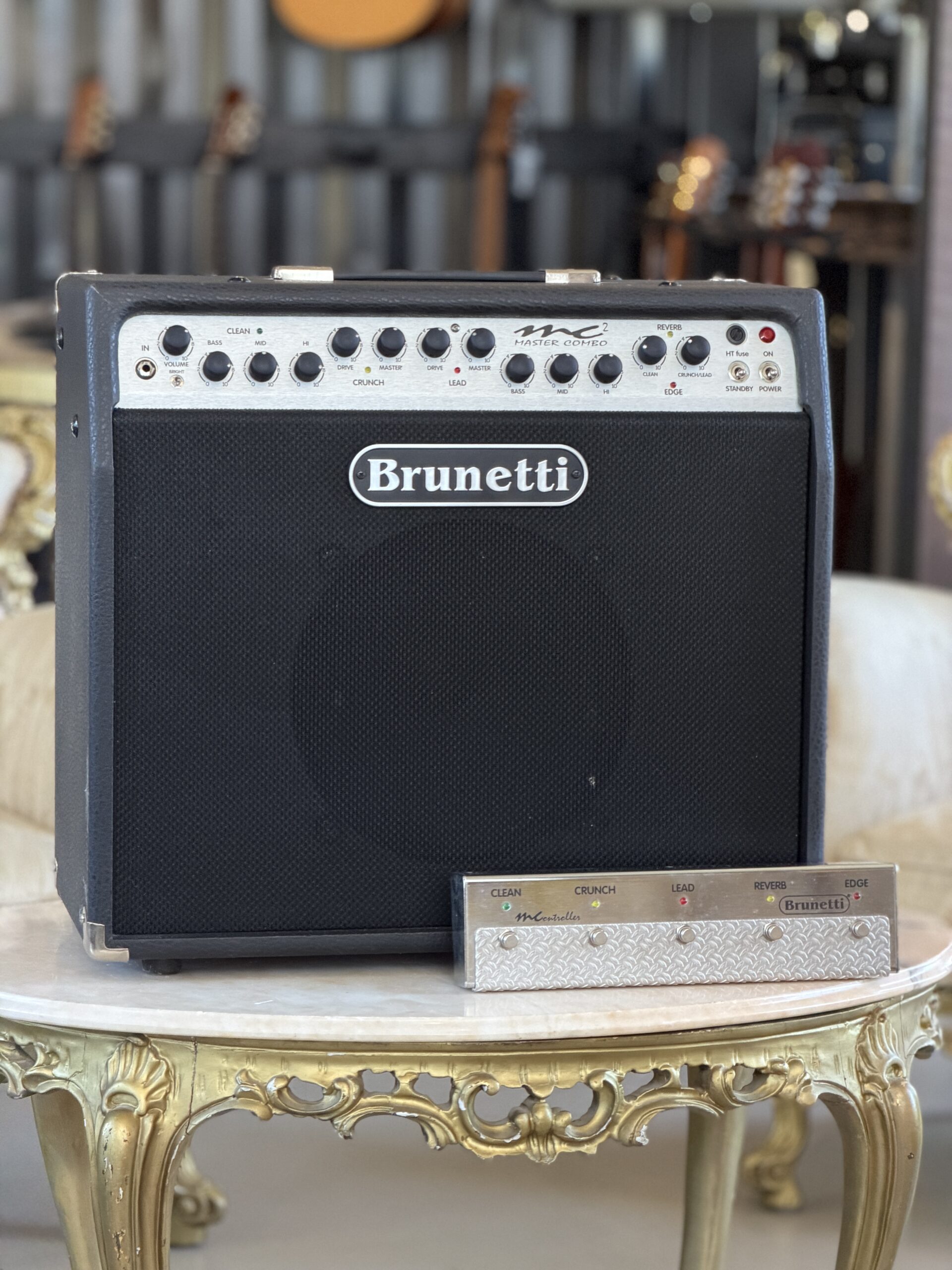 Brunetti MC2 Master Combo + Footswitch + Cover