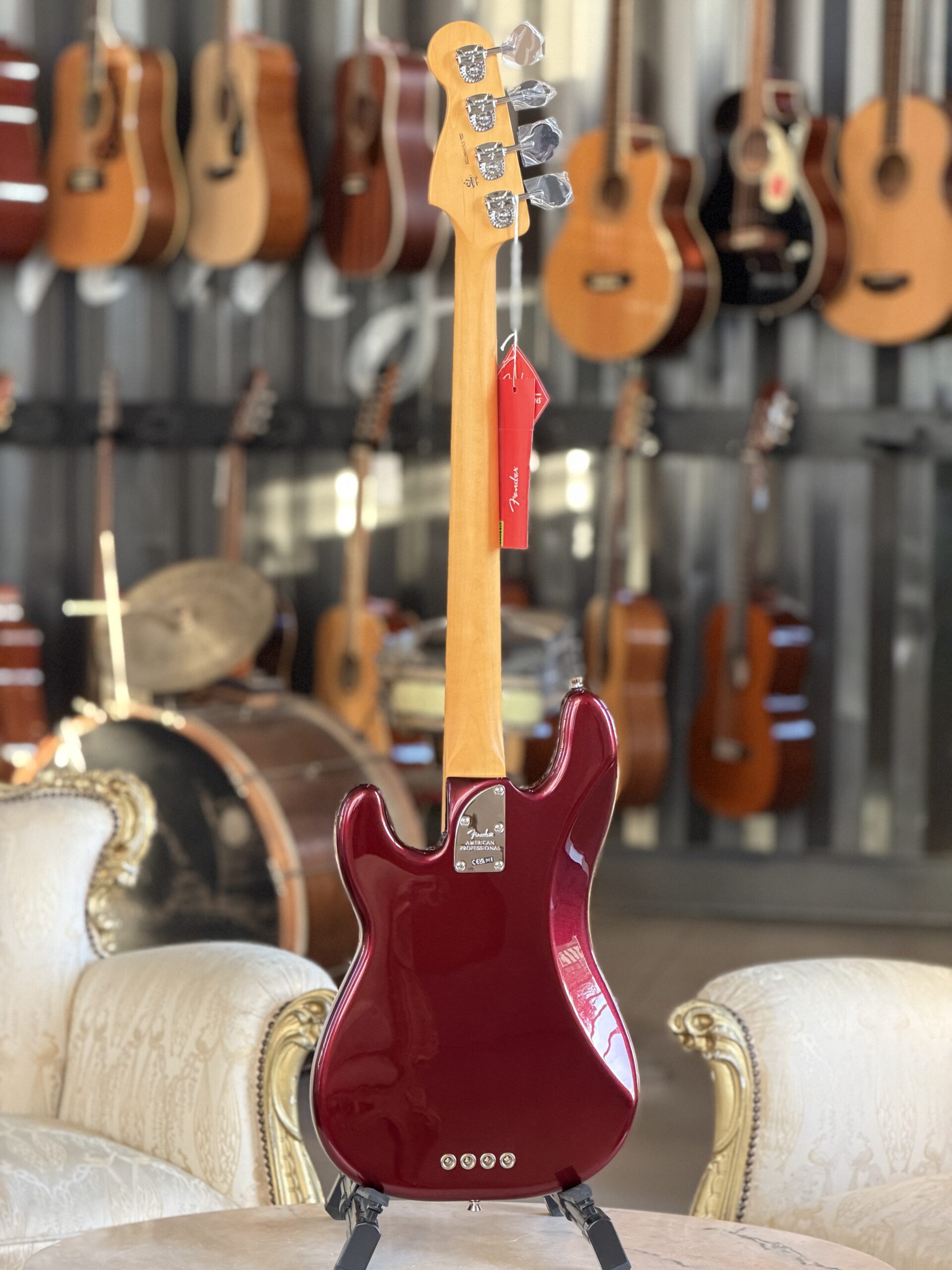 Fender American Professional Precision Bass Rosewood Fingerboard Oxblood - immagine 7