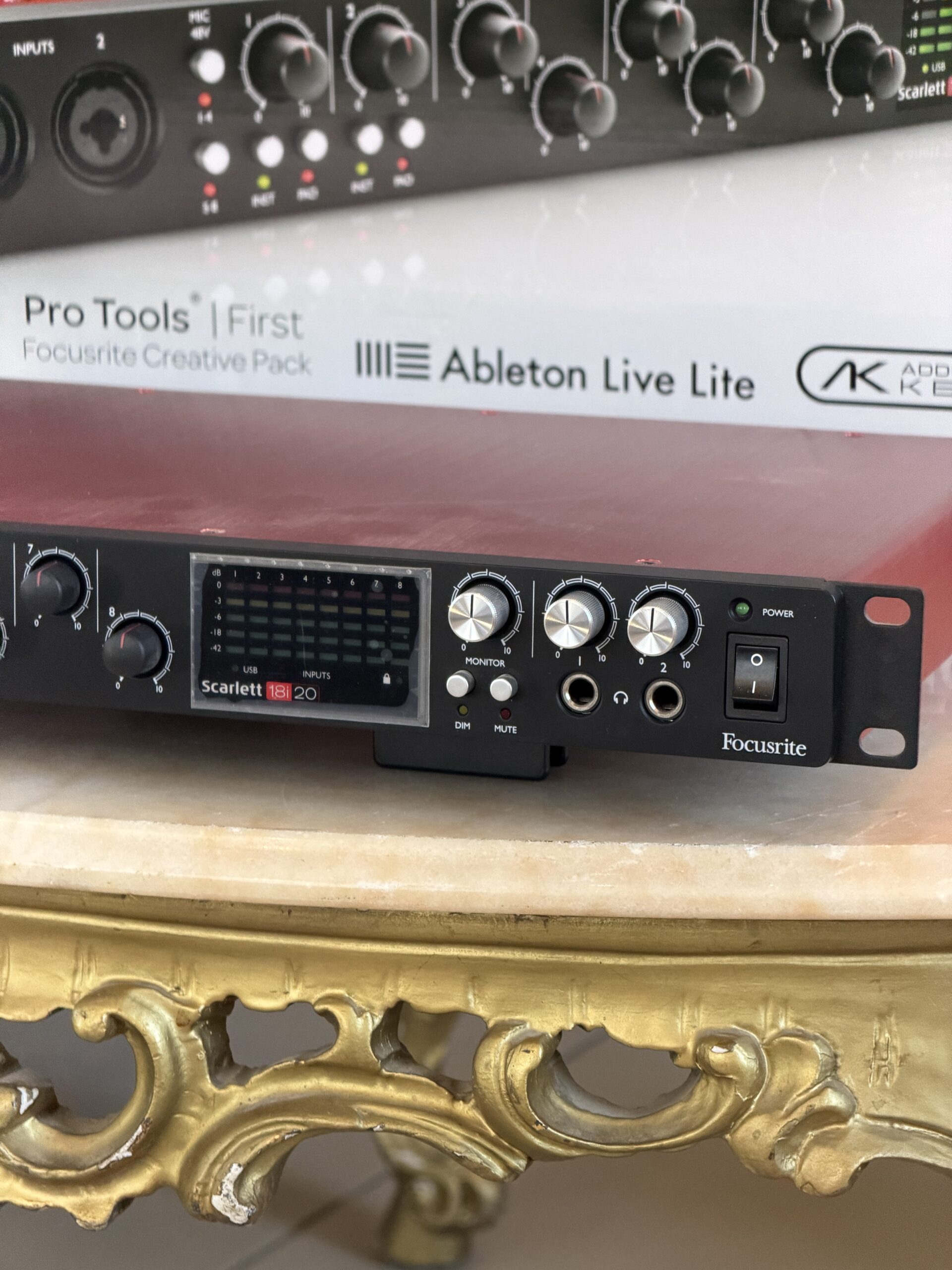 Focusrite Scarlett 18i20 1st Gen - immagine 3
