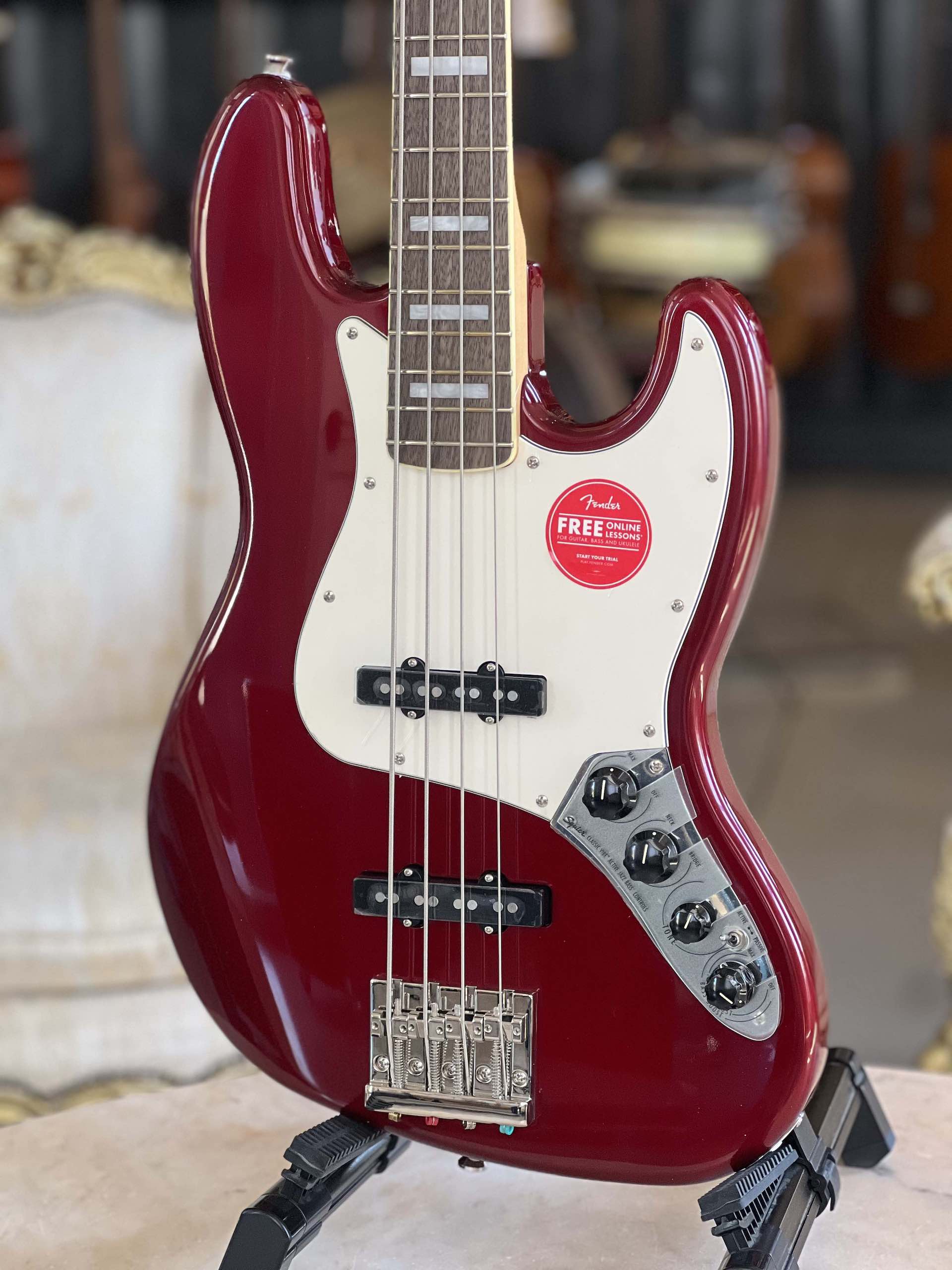 Fender Squier Classic Vibe 70s Active Jazz Bass LRL CAR - immagine 2