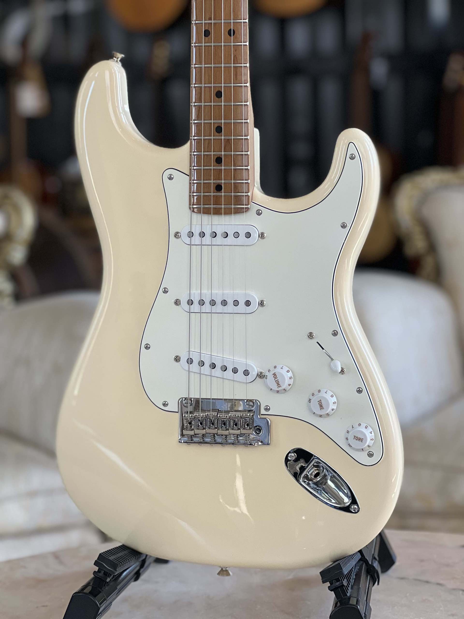 Fender Limited Edition Player II Stratocaster - Olympic White - immagine 2