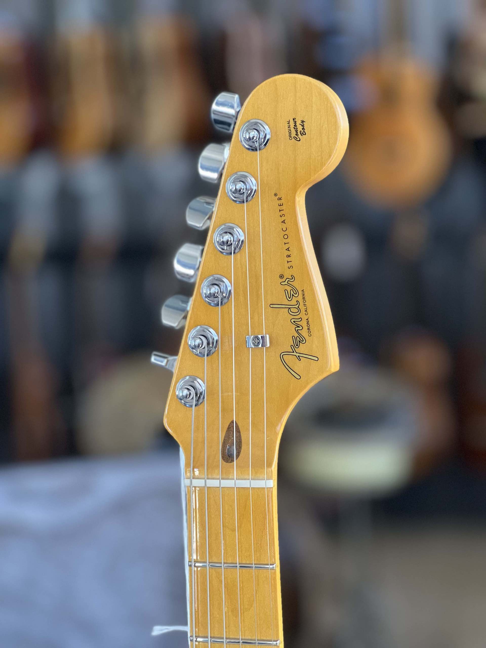 Fender American Professional Stratocaster® HSS - Olympic White - immagine 3