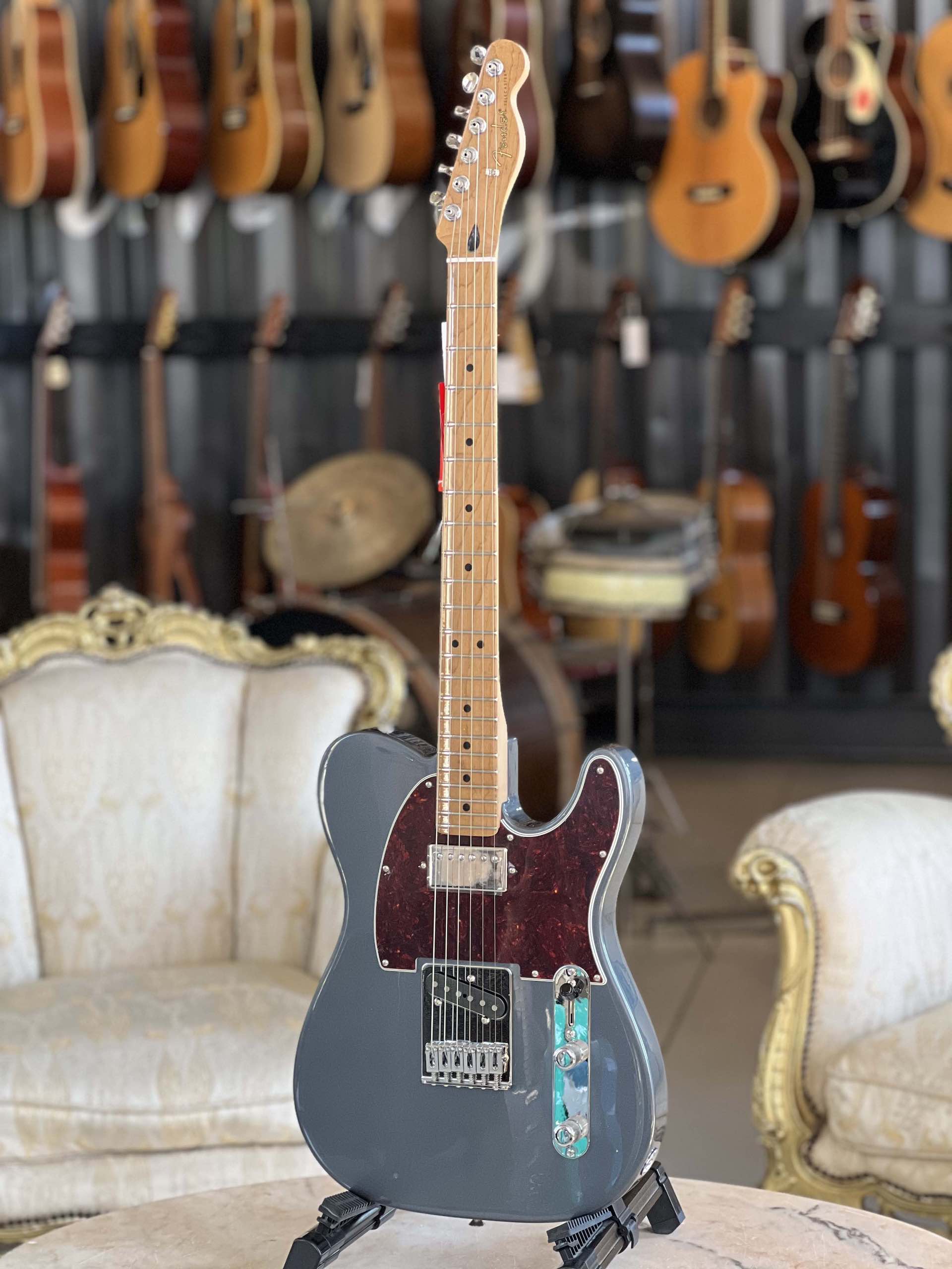 Fender LIMITED EDITION PLAYER II TELECASTER® - CHARCOAL FROST METALLIC
