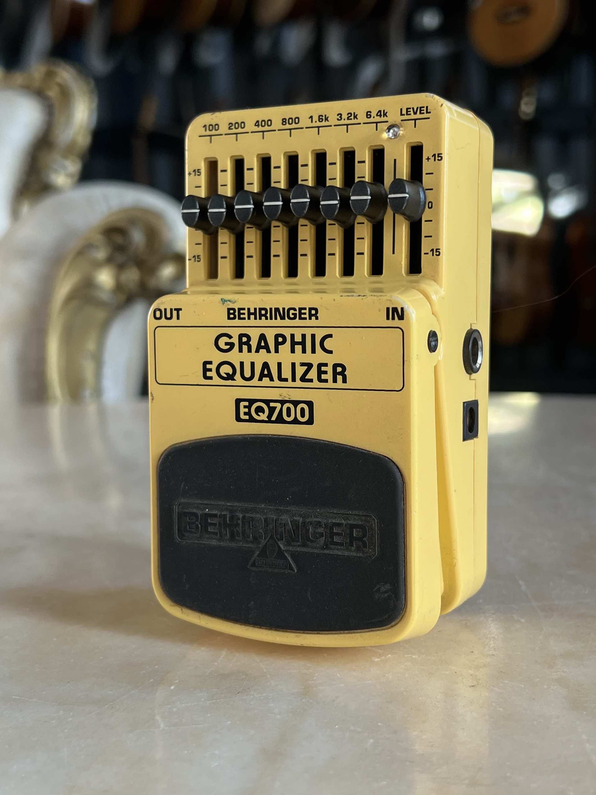 BEHRINGER EQ700 Graphic Equalizer