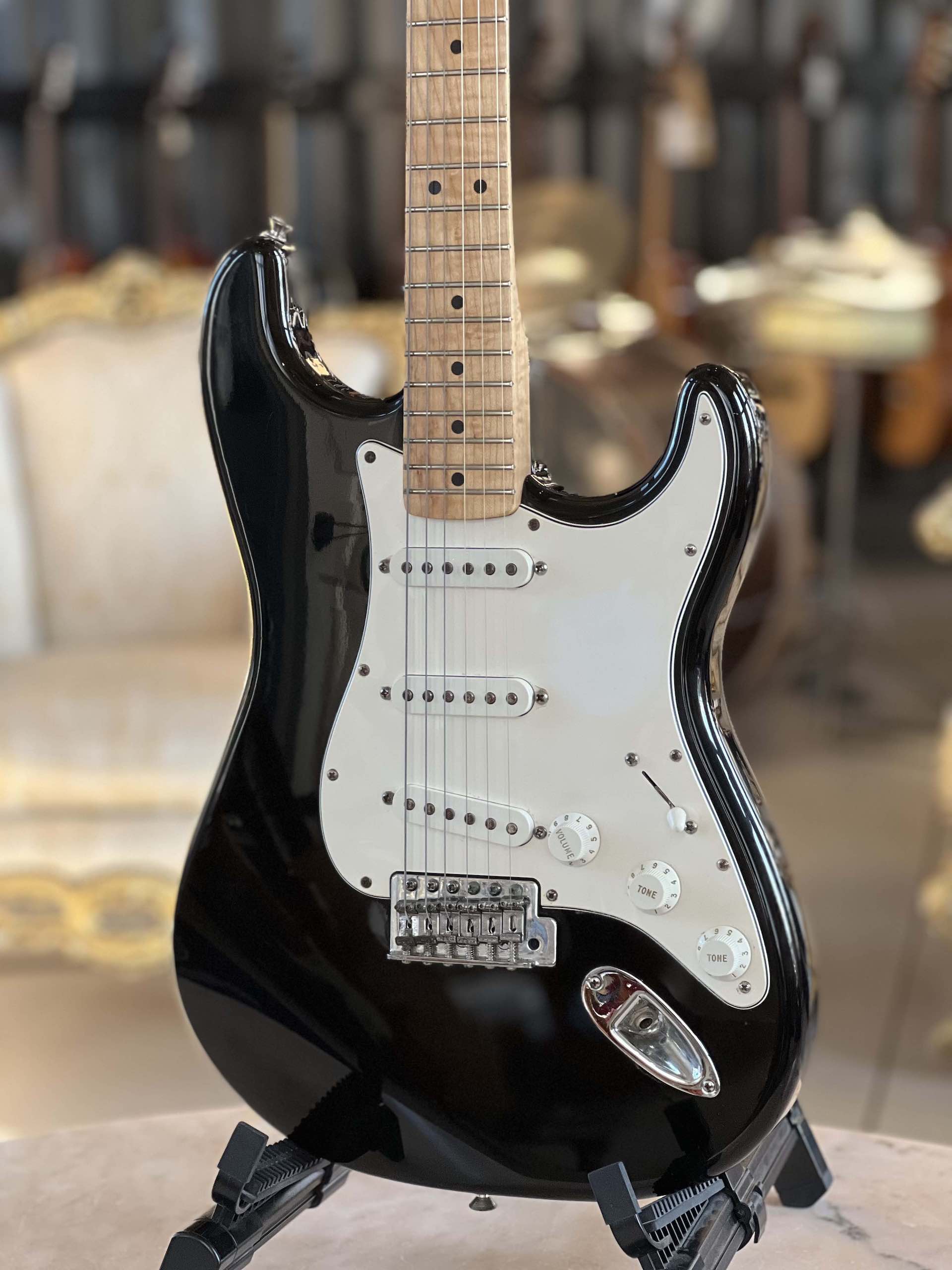 Fender Standard Stratocaster – 2000/2001 – Black – Made in Mexico - immagine 2