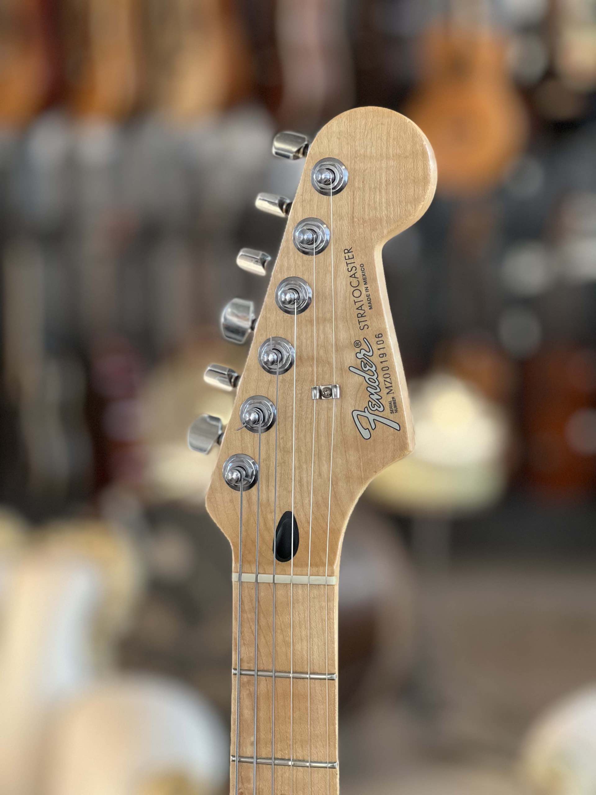 Fender Standard Stratocaster – 2000/2001 – Black – Made in Mexico - immagine 5