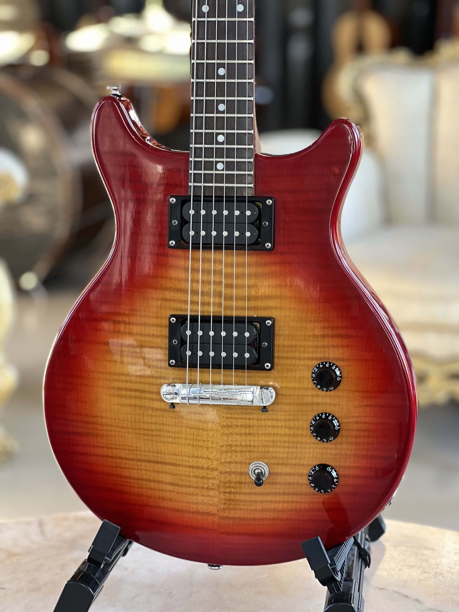 Slammer by Hamer Special SP1 – Cherry Sunburst - immagine 2