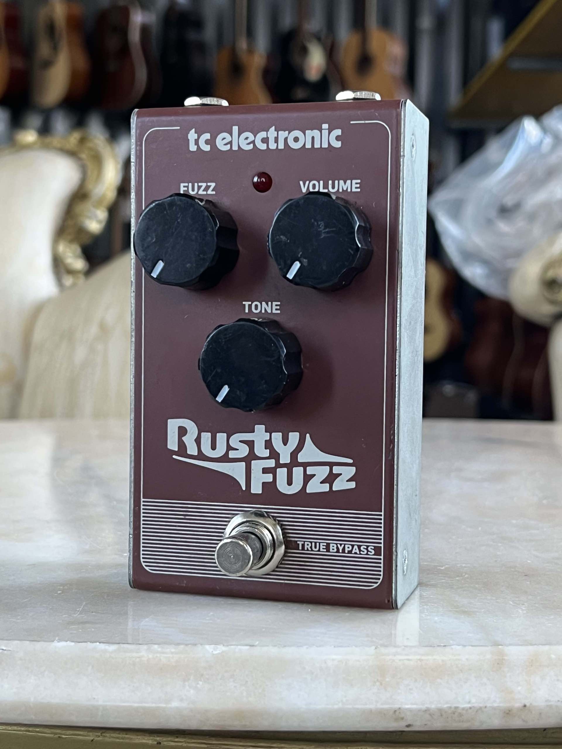 TC ELECTRONIC Rusty Fuzz