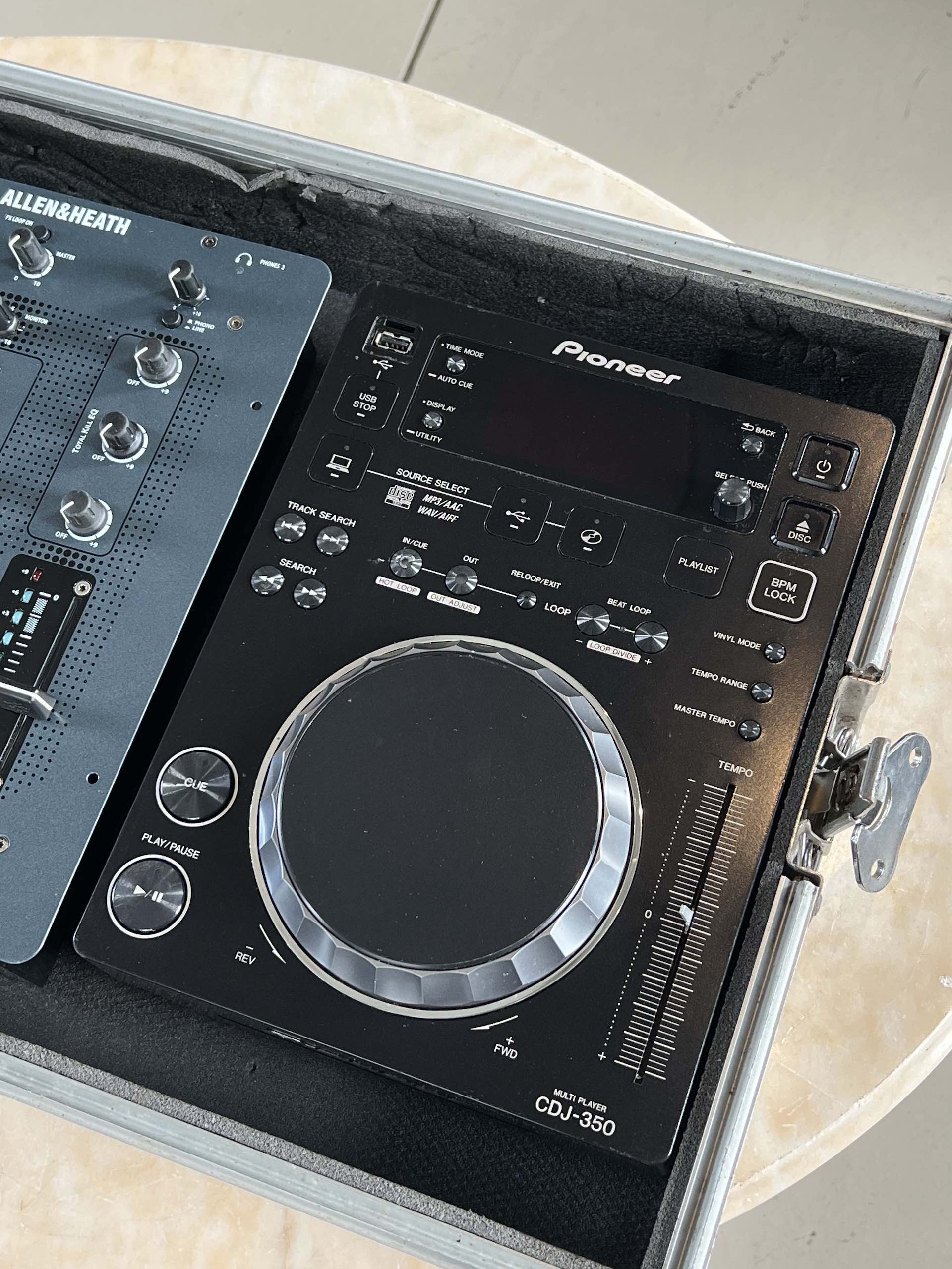 DJ Consolle (Pioneer CDJ-200 + Allen Heath Xone:22) + Hardcase - immagine 2