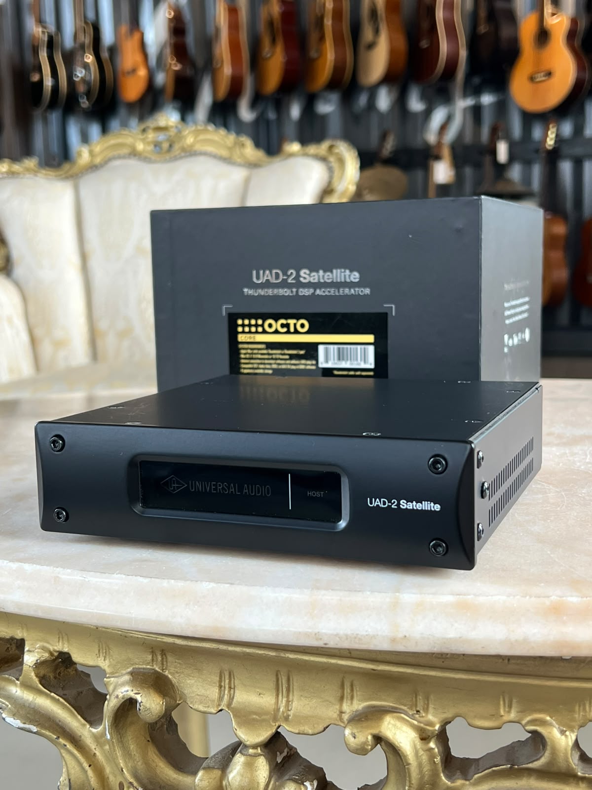 Universal Audio UAD-2 Satellite TB2 Octo