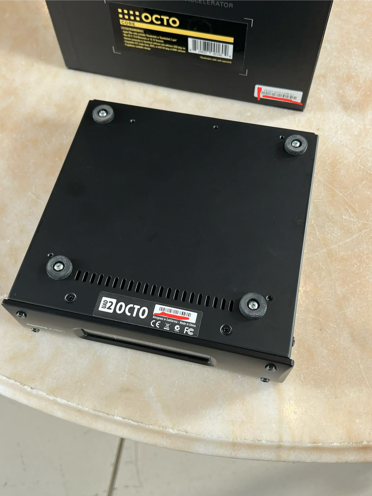 Universal Audio UAD-2 Satellite TB2 Octo - immagine 3