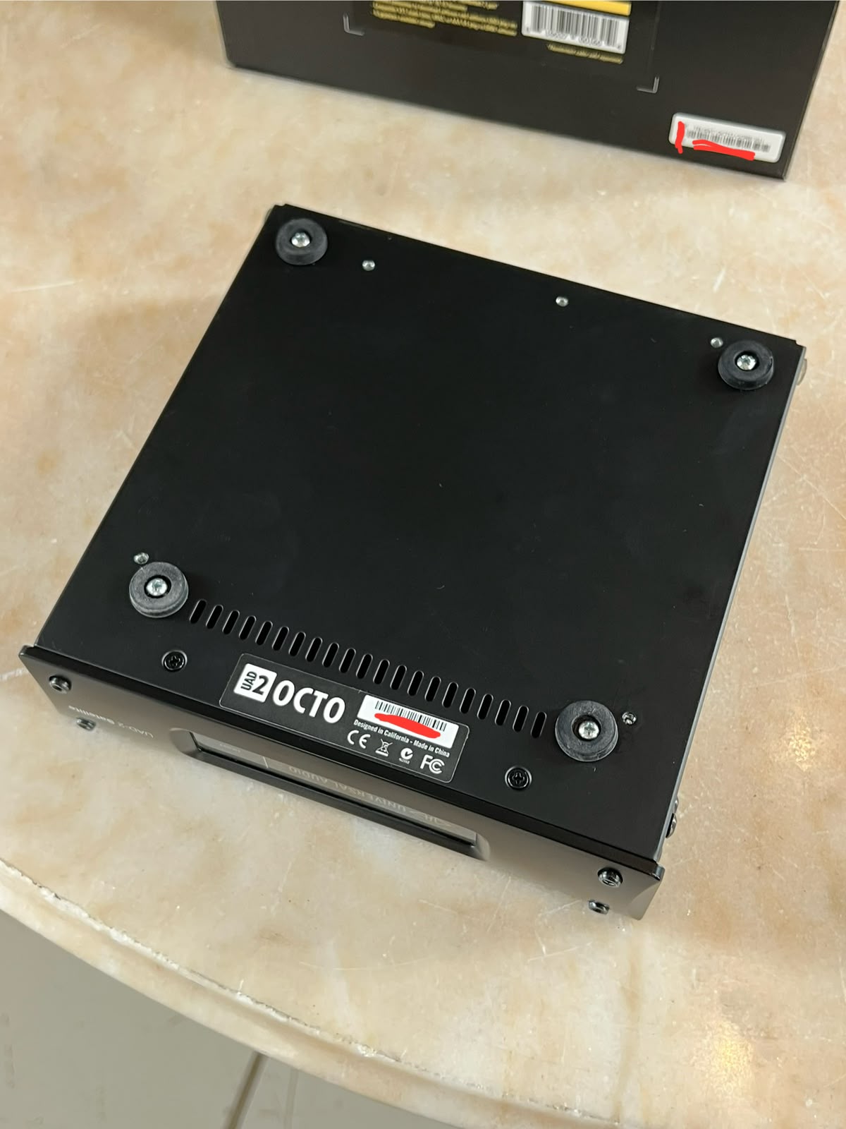 Universal Audio UAD-2 Satellite TB2 Octo - immagine 4