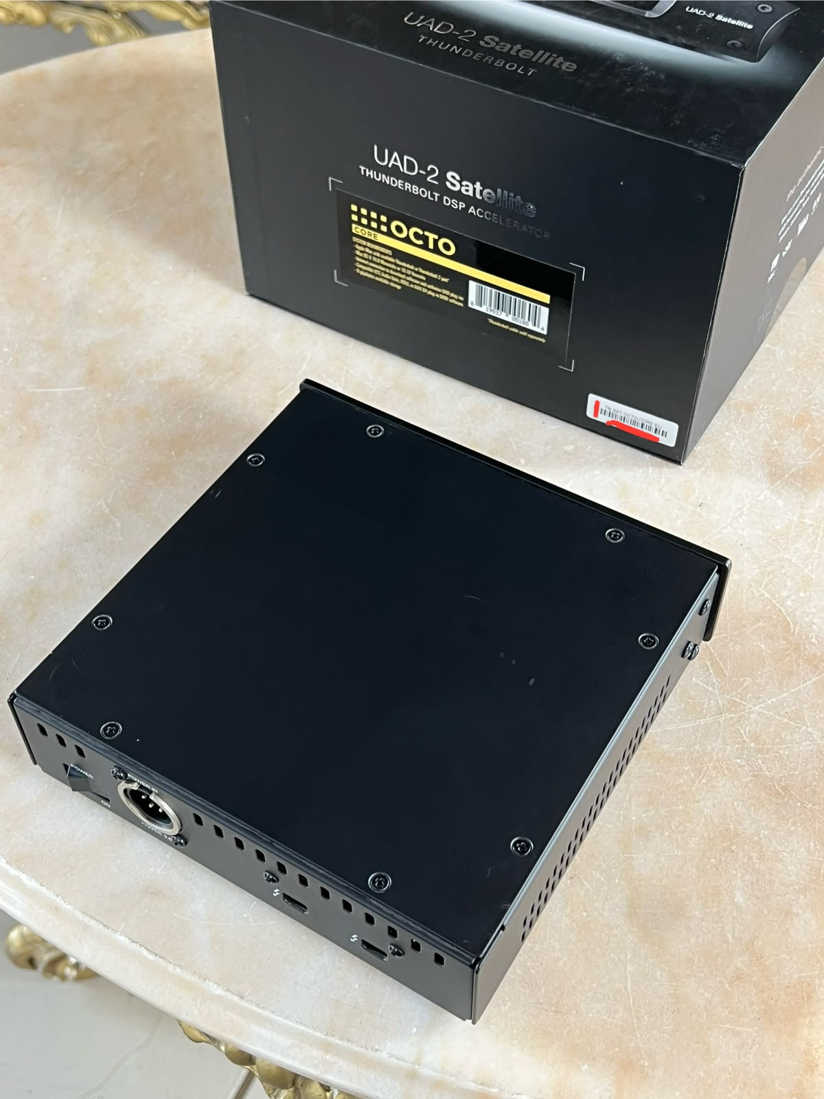 Universal Audio UAD-2 Satellite TB2 Octo - immagine 4